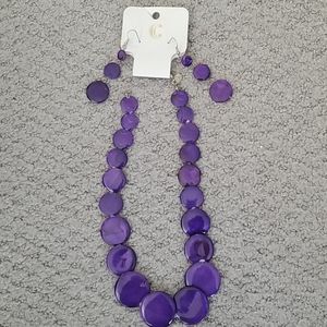 Charming Charlie necklace set